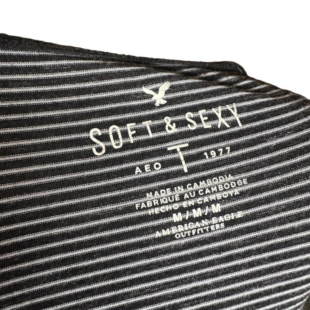 AEO Soft and Sexy Bell Sleeve Long Sleeve Striped Top Size Medium - Picture 4 of 5